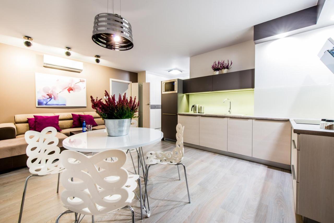 Centrum Superior Suites Белосток Экстерьер фото